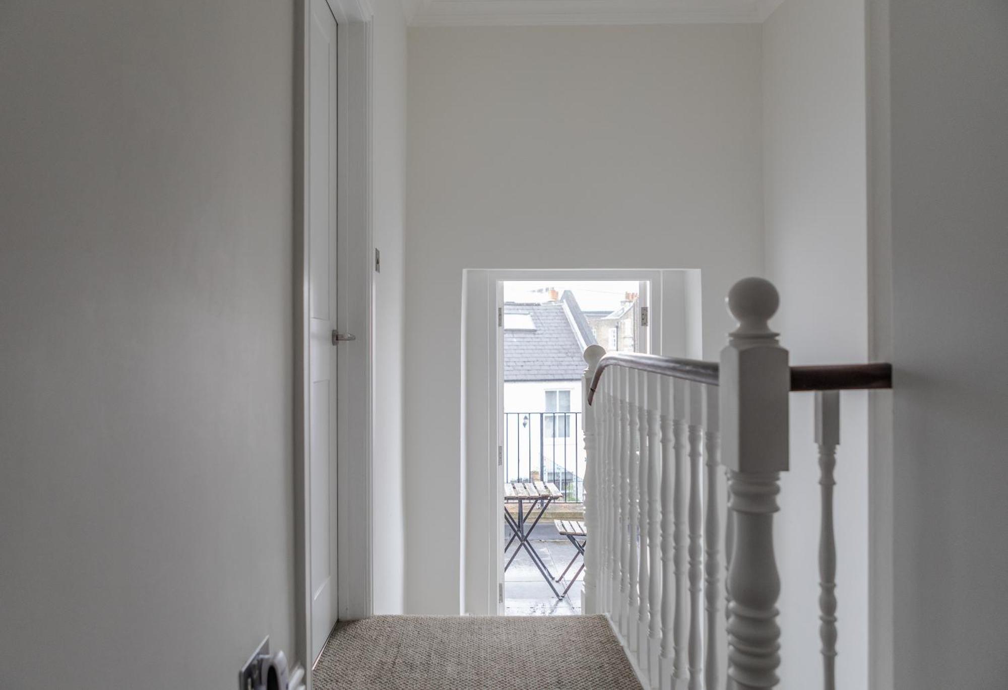 Number 53 - Stunning Maisonette With Parking In Kensington & Chelsea Лондон Екстер'єр фото