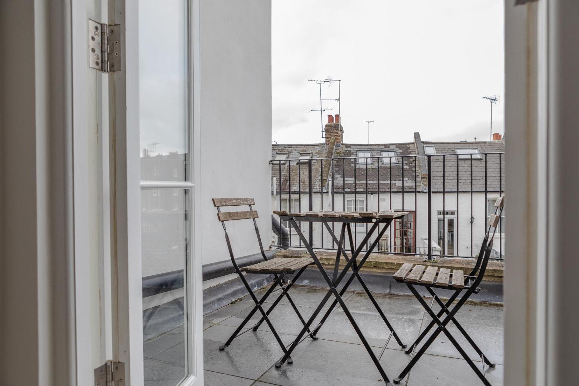 Number 53 - Stunning Maisonette With Parking In Kensington & Chelsea Лондон Екстер'єр фото