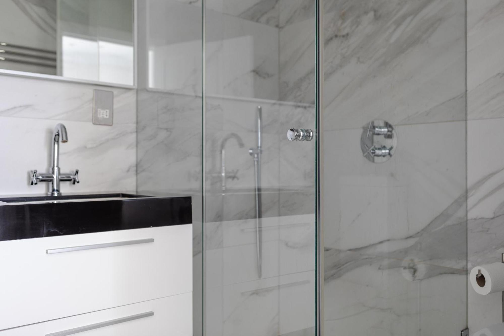 Number 53 - Stunning Maisonette With Parking In Kensington & Chelsea Лондон Екстер'єр фото